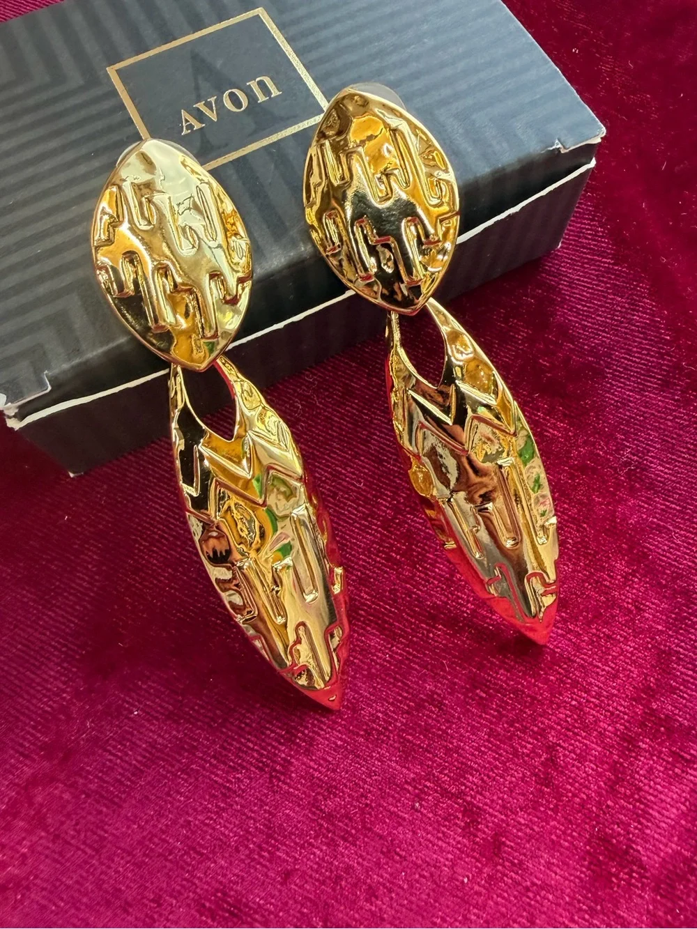 Vintage Avon Gold Tone Mosaic Dangle Convertible Earrings